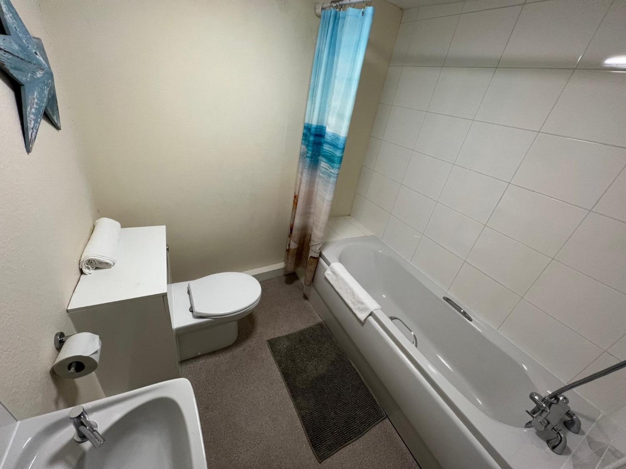 The George Centre Apartment Matlock  Bagian luar foto